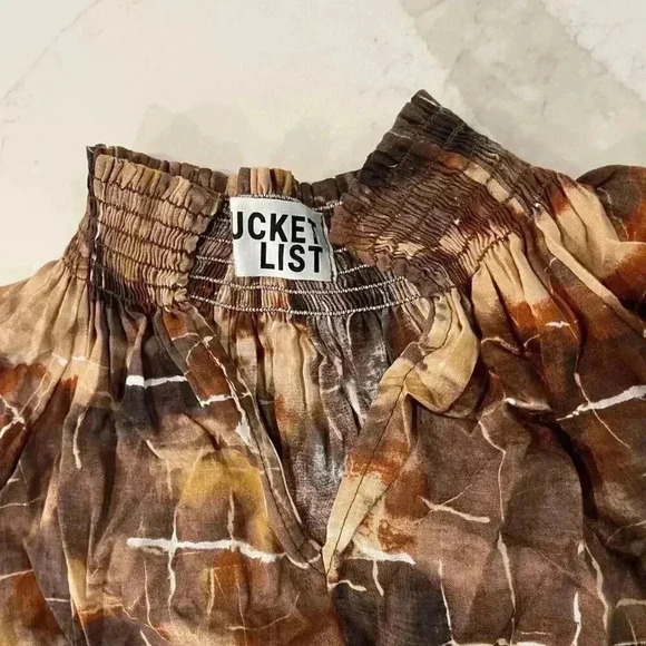 Bucket List Mood Setter Multi Brown LongSleeve Smocked VNeck Blouse Womens Small - Picture 5 of 7